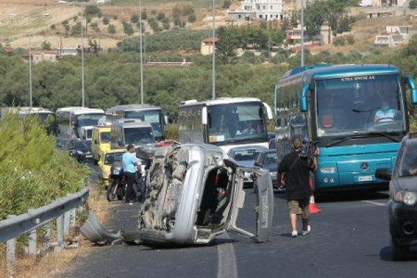 Τραγωδία στους δρόμους της Κρήτης... - Φωτογραφία 1