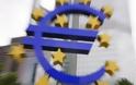 Spiegel: Αποκλιμάκωση των spreads με παρέμβαση από την ΕΚΤ