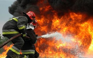 Ολονύχτια μάχη με τις φλόγες σε τρία μέτωπα στο Ηράκλειο - Φωτογραφία 1
