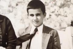 ΔΕΙΤΕ: Ποιός έλληνας star είναι ο πιτσιρικάς της φωτογραφίας;