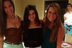 ΔΕΙΤΕ: Ποζάρουν... και η τύχη τους δουλεύει