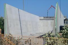 Έργα καταστροφής στο Διακοπτό