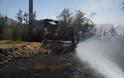 Κατάσβεση πυρκαγιάς σε καταυλισμό τσιγγάνων στο Γέρακα. Οι Εθελοντές Δήμου Πεντέλης παρόντες