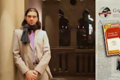 Τάσος Παπαποστόλου: Ο 26χρονος που προτρέπει την υφήλιο να «Προσλάβει έναν Έλληνα»