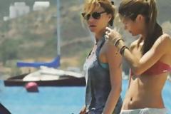 ΔΕΙΤΕ: Τ.ΜΠΑΛΑΤΣΙΝΟΥ: Καλοκαίρι στην Πάτμο, με τα παιδιά της!