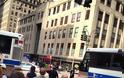 Πυροβολισμοί μπροστά στο Empire State Building - 2 νεκροί, 10 τραυματίες - Νεκρός ο δράστης!!! (Βίντεο - φωτογραφίες)