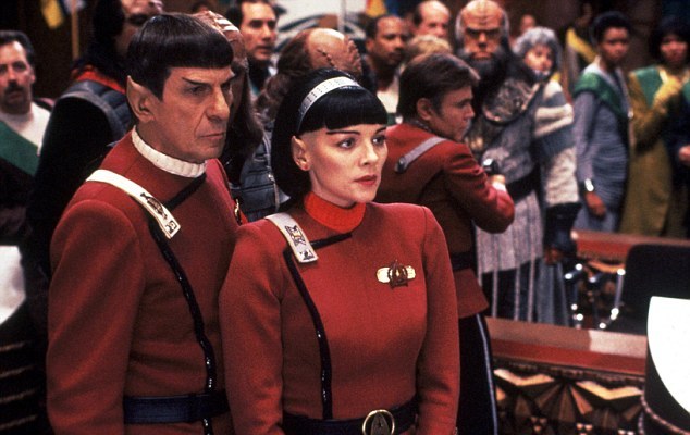 ΑΓΝΩΡΙΣΤΗ 21 ΧΡΟΝΙΑ ΠΡΙΝ H Σαμάνθα του 'Σεξ and the City''... στο ''Star Trek'' - Φωτογραφία 3