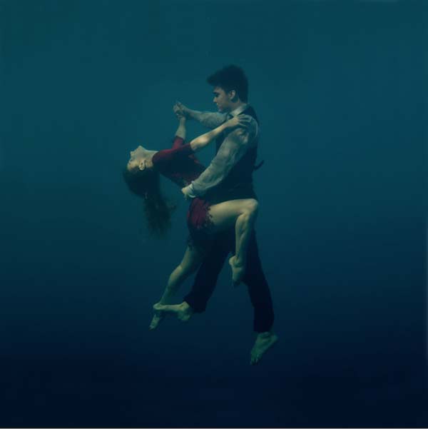 Χορεύοντας τάνγκο κάτω από το νερό - Φωτογραφία 8
