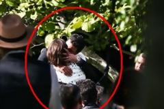 ΑΥΤΑ ΕΙΝΑΙ: ΔΙΑΣΗΜΟΣ ηθοποιός παντρεύτηκε ΤΟΝ αγαπημένο του!