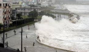 Ισχυρός τυφώνας στην Ιαπωνία - Φωτογραφία 1