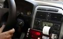 Συλλήψεις οδηγών ταξί για πειραγμένο ταξίμετρο