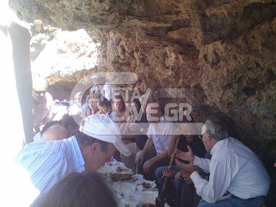 Συνάντηση έκπληξη Ψαραντώνη-Ξαρχάκου στην κορυφή του Ψηλορείτη! - Φωτογραφία 2