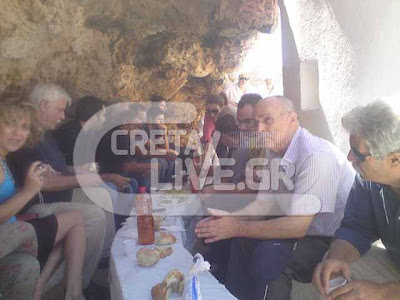 Συνάντηση έκπληξη Ψαραντώνη-Ξαρχάκου στην κορυφή του Ψηλορείτη! - Φωτογραφία 3