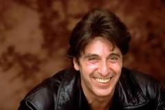 Σοκάρει η κουρασμένη φιγούρα του 72χρονου σήμερα Al Pacino! [φωτό]