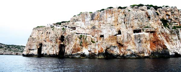 Cova de’n Xoroi: Εστιατόριο στην άκρη του γκρεμού! - Φωτογραφία 4