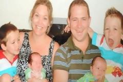 ΔΕΙΤΕ: Γέννησε δίδυμα… δύο φορές την ίδια μέρα!