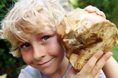 ΑΗΔΙΑΣΤΙΚΟ ΑΛΛΑ ΚΕΡΔΟΦΟΡΟ: 8χρονος ανακάλυψε εμετό φάλαινας αξίας €50.000!