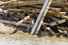 Η αθλιότητα σε όλο της το μεγαλείο δίπλα σε αρχαιολογικό χώρο στην Πάρο