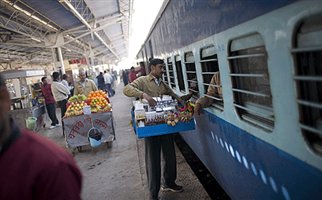 Ινδία: Τον αποκεφάλισαν μέσα σε τρένο - Φωτογραφία 1