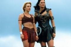 ΦΩΤΟ: Δείτε πόσο έχουν αλλάξει οι ηθοποιοί από τη Ζίνα... Ποιος έχει πεθάνει;