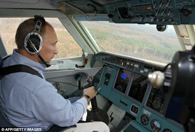 ΔΕΙΤΕ: Vladimir Putin: Έχει 20 επαύλεις και 43 ιδιωτικά τζετ - Φωτογραφία 2