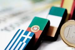 1953:Το μισό χρέος της Γερμανίας διεγράφη, για ένα μέρος ορίστηκε μηδενικό επιτόκιο ενώ το υπόλοιπο αναδιαρθρώθηκε σε μακροπρόθεσμη βάση..