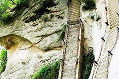 Κάθετες σκάλες για «δυνατούς» αναρριχητές!