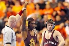 ΔΕΙΤΕ: Παλαιστής με ένα πόδι έχει κατακτήσει το πρωτάθλημα NCAA