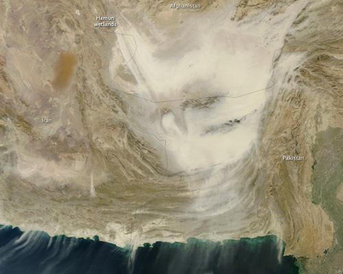 Πώς φαίνονται οι αμμοθύελλες από το διάστημα - Φωτογραφία 10