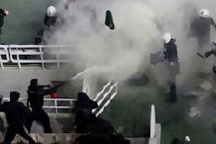 Δείτε στιγμιότυπα από τα επεισόδια στο ΟΑΚΑ