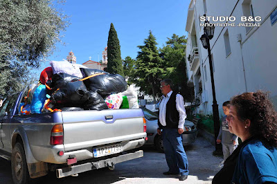 Ο Σκαϊ συγκέντρωσε ρούχα και κλινοσκεπάσματα σε Ναύπλιο και Άργος - Φωτογραφία 2