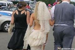 Είσαι νύφη εσύ; Τα χειρότερα νυφικά όλων των εποχών! [φωτο]