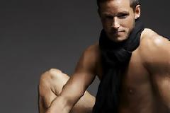 Διάσημοι άνδρες που γεννήθηκαν γυναίκες [φωτο]