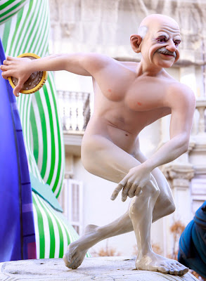 Ο Γ. Παπανδρέου Πρωταγωνιστής στο καρναβάλι της Βαλένθια! - Φωτογραφία 2