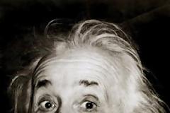Γιατί ο Einstein βγάζει τη γλώσσα του; - βίντεο -