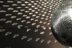 Έδιωξαν πορνοστάρ από χορό Γυμνασίου