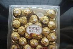 Σου αρέσουν τα σοκολατάκια «Ferrero Rocher» ? Μετά απο αυτό που θα δεις δε νομίζω...