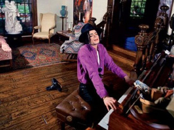 Πωλείται η κατοικία του Michael Jackson - Φωτογραφία 2