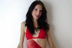 ΑΠΙΣΤΕΥΤΟ: Γυναίκα με 20 ιντσες μεση!!!