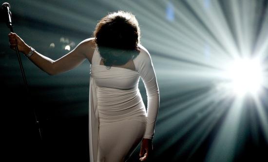 Στη δημοσιότητα η αιτία θανάτου της Whitney Houston - Φωτογραφία 1