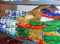 Ο Δήμος Κορδελιού Ευόσμου συγκεντρώνει τρόφιμα για τους άπορους δημότες και φάρμακα για τους Γιατρούς του Κόσμου - Φωτογραφία 1