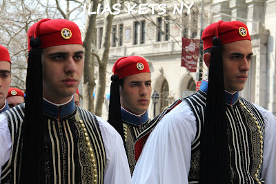 Στη Νέα Υόρκη, οι Έλληνες τιμούν τους προγόνους μας [ΠΛΟΥΣΙΟ ΦΩΤΟΡΕΠΟΡΤΑΖ] - Φωτογραφία 4