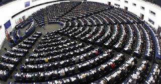 Το Ευρωπαϊκό Κοινοβούλιο καλεί σε ακρόαση την τρόικα - Φωτογραφία 1