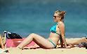 Η Scarlett Johansson με μπικίνι στην παραλία χωρίς ρετούς! [φωτο] - Φωτογραφία 2