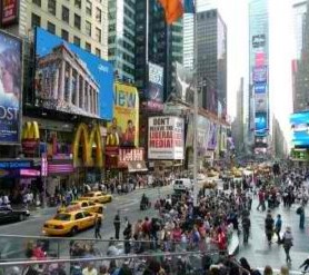 Up Greek Tourism: Δείτε εικόνες από την Times Square της Νέας Υόρκης - Φωτογραφία 2