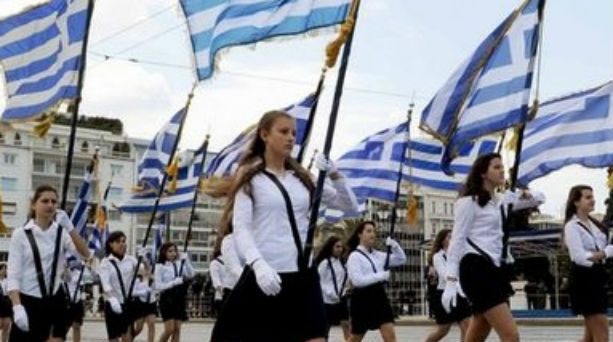 Κρήτη: Χωρίς εξέδρα επισήμων αύριο η παρέλαση στο Ηράκλειο - Φωτογραφία 1