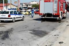 Άλλη μια τραγωδία στην άσφαλτο: 4 νέα παιδιά κάηκαν ζωντανά μέσα σε αυτοκίνητο στην παραλιακή - Σώθηκε μόνο ο οδηγός!!!