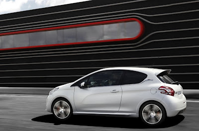 2014 Peugeot 208 GTi - Φωτογραφία 3