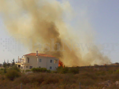 Φωτιά κοντά στο οικισμό της Πολεμικής Αεροπορίας στα Χανιά - Φωτογραφία 3
