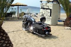 Harley στην Πλάκα Δρεπάνου